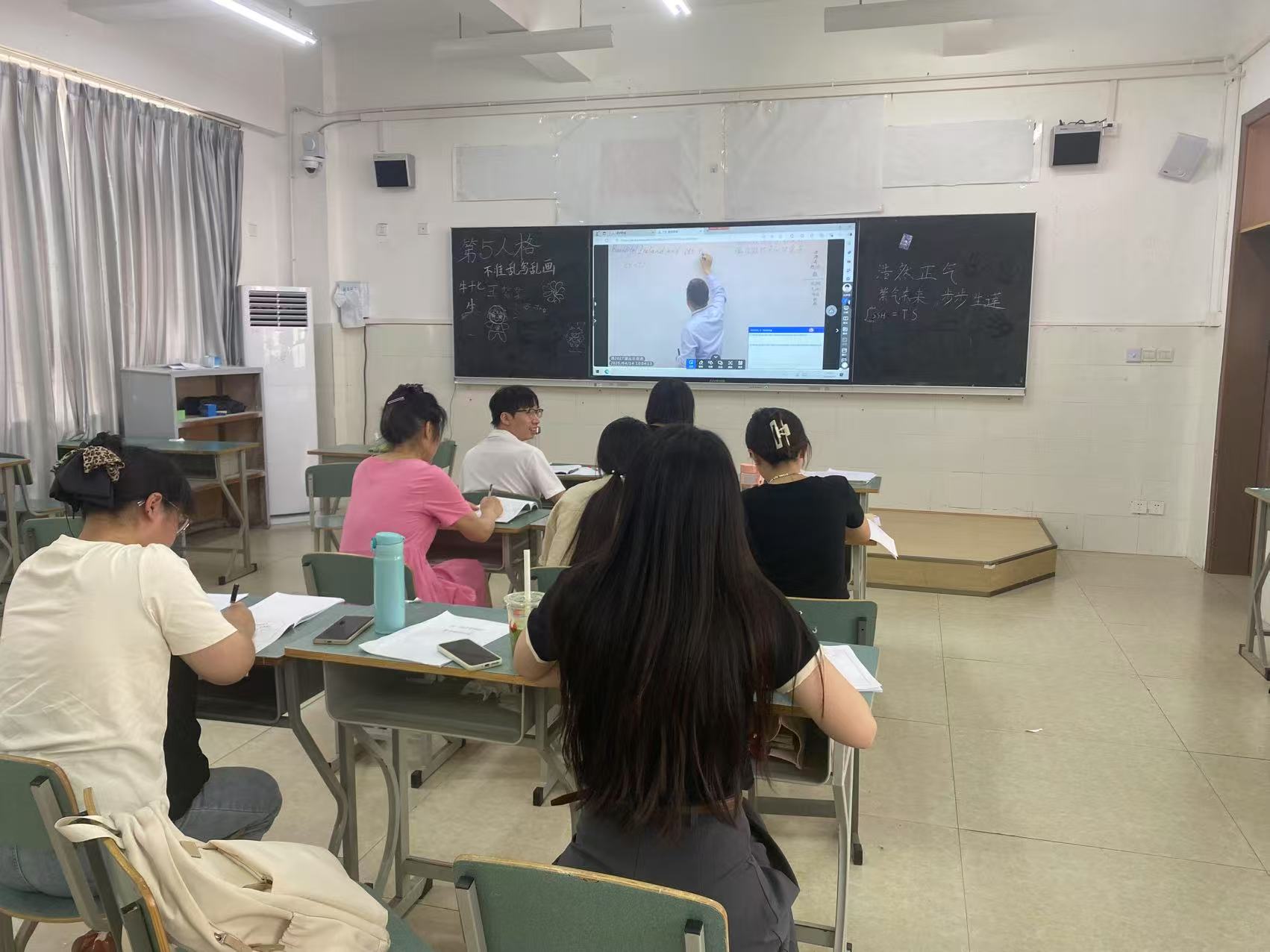 高一.jpg